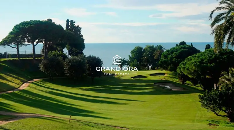 Exclusive sustainable villas with sea views in Sant Andreu de Llavaneres — 17