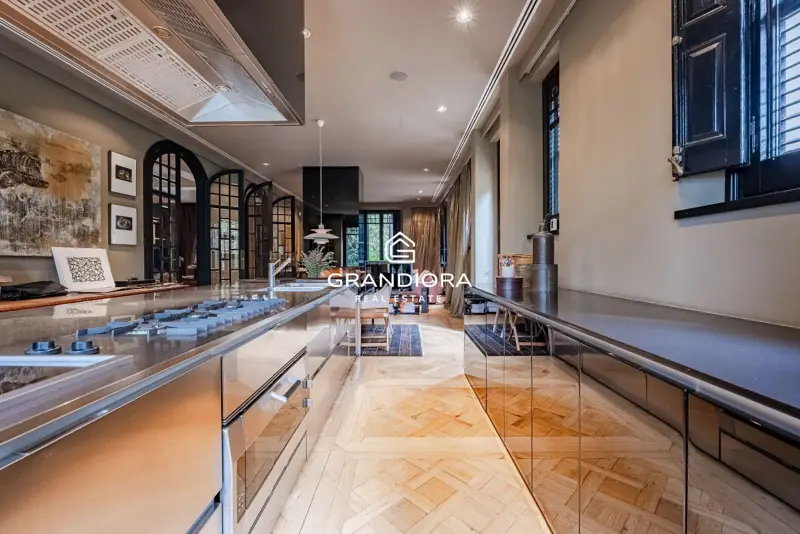 Luxury villa of over 1,000 m² on a 5,000 m² plot in Cardedeu — 11