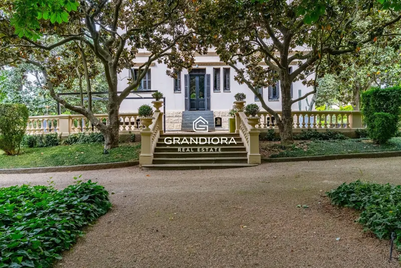 Luxury villa of over 1,000 m² on a 5,000 m² plot in Cardedeu — 48