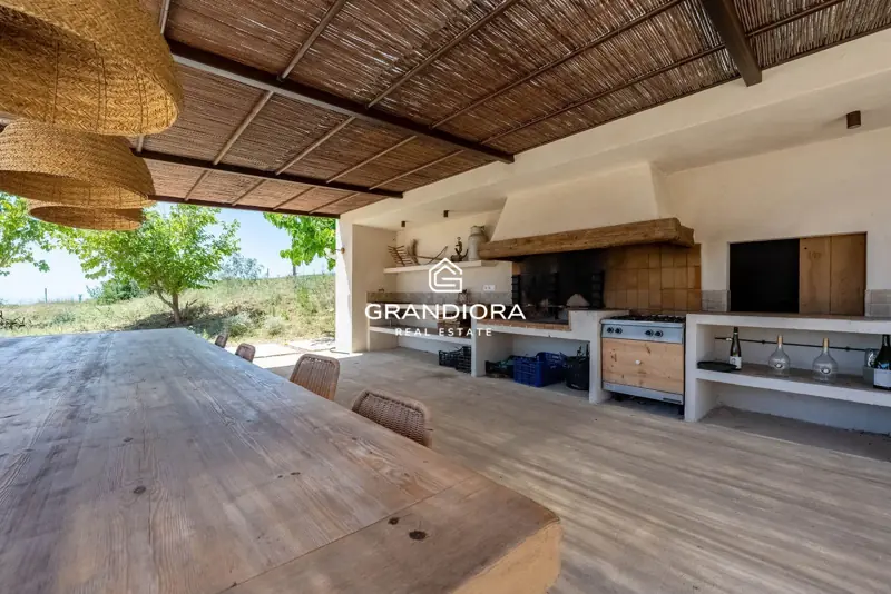 Exclusive Catalan country house in Alella with stunning sea views — 23