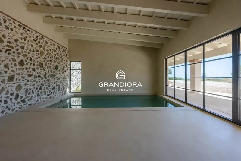 Exclusive Catalan country house in Alella with stunning sea views — 25