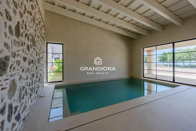 Exclusive Catalan country house in Alella with stunning sea views — 26