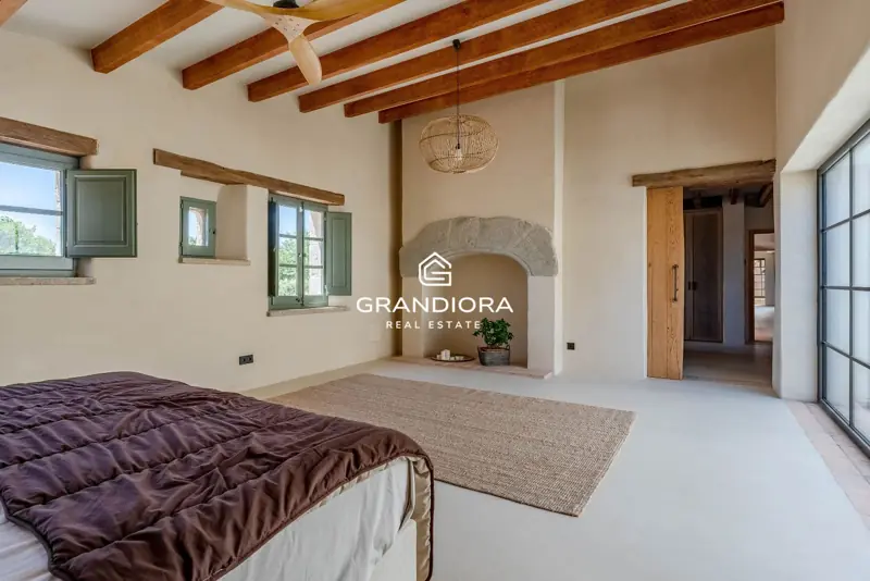 Exclusive Catalan country house in Alella with stunning sea views — 33