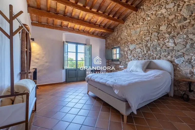 Exclusive Catalan country house in Alella with stunning sea views — 64