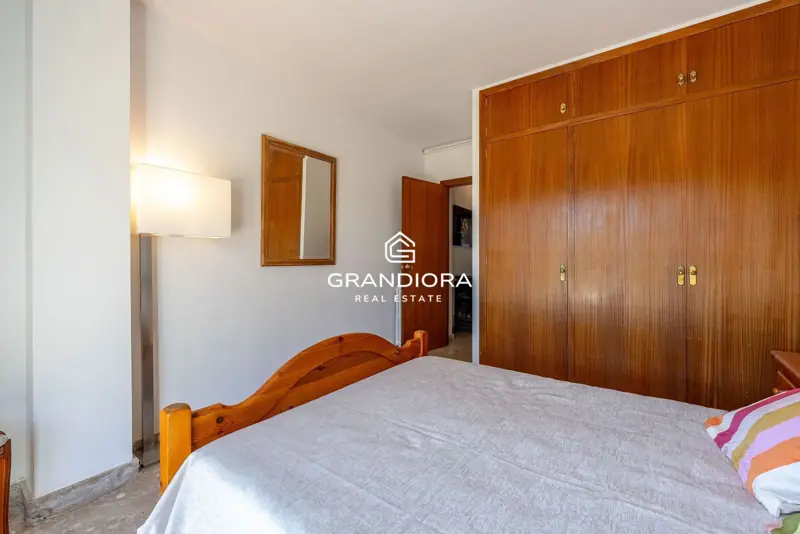 Exclusive villa with pool and panoramic sea views — 23