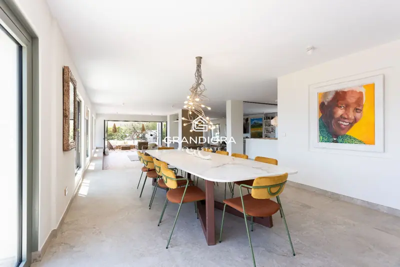 Furnished 7-bedroom house with pool and multiple terraces in Cabrils — 36