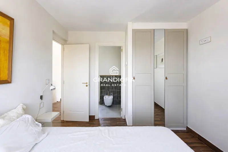 Furnished 7-bedroom house with pool and multiple terraces in Cabrils — 72