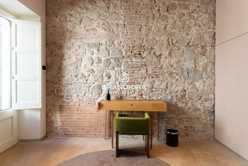 Luxury 245 m² home with private terrace in Palau Moxó, Gothic Quarter — 5