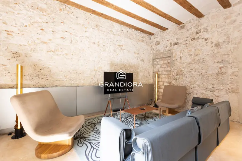 Luxury 245 m² home with private terrace in Palau Moxó, Gothic Quarter — 17