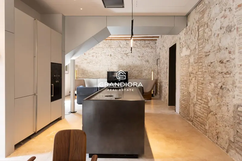 Luxury 245 m² home with private terrace in Palau Moxó, Gothic Quarter — 23