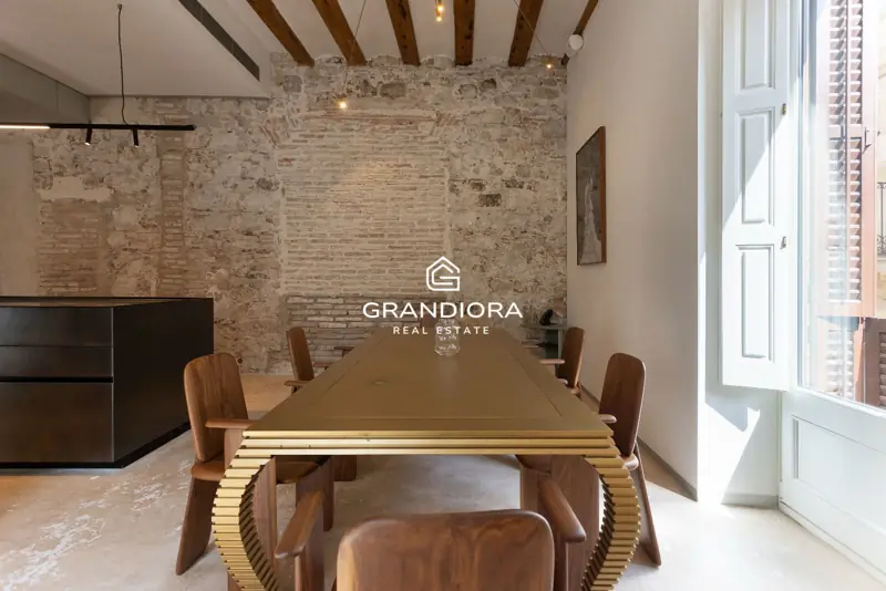 Luxury 245 m² home with private terrace in Palau Moxó, Gothic Quarter — 26