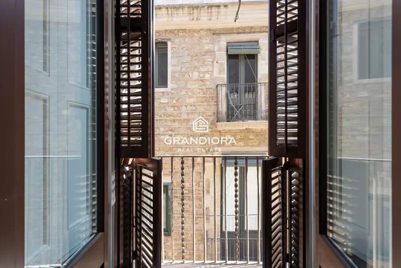 150 m² duplex with terrace and views of Sant Just in Palau Moxó, Gothic Quarter — 5
