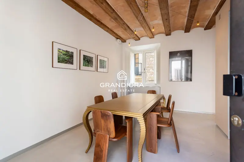150 m² duplex with terrace and views of Sant Just in Palau Moxó, Gothic Quarter — 8