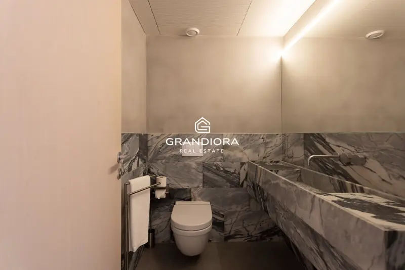 150 m² duplex with terrace and views of Sant Just in Palau Moxó, Gothic Quarter — 15