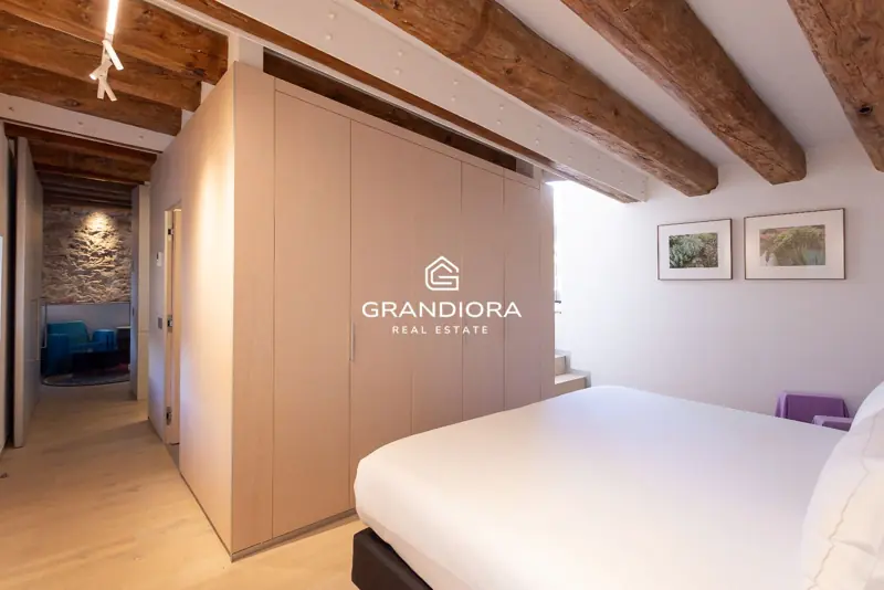 150 m² duplex with terrace and views of Sant Just in Palau Moxó, Gothic Quarter — 29