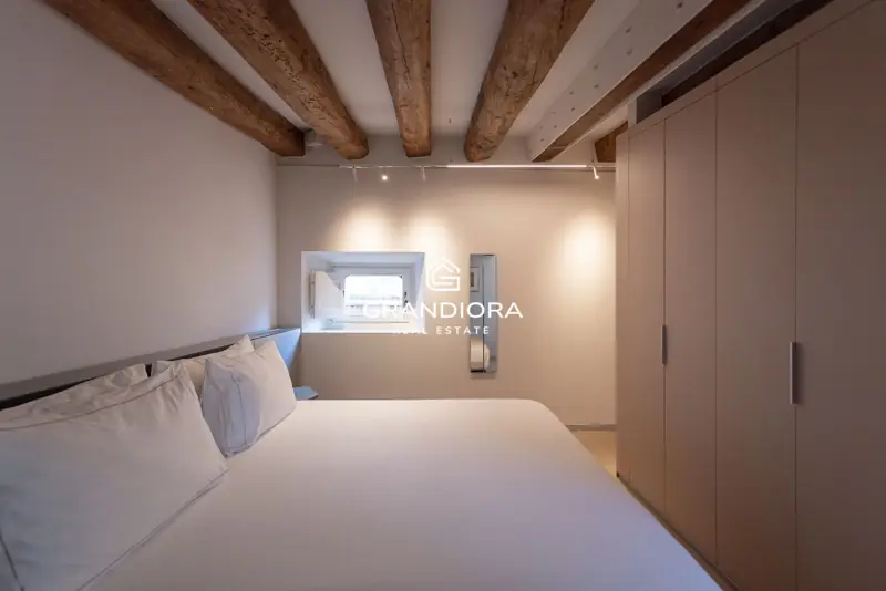 150 m² duplex with terrace and views of Sant Just in Palau Moxó, Gothic Quarter — 30