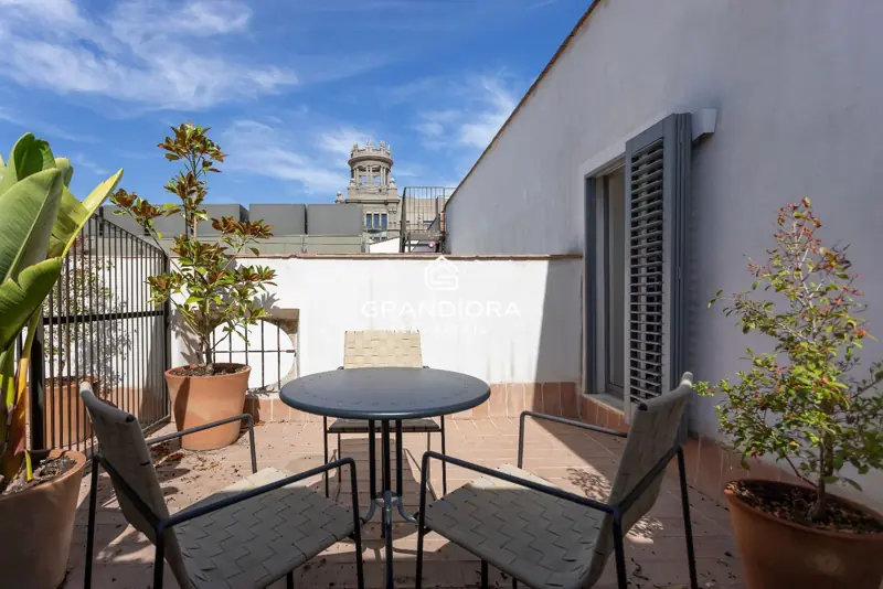 150 m² duplex with terrace and views of Sant Just in Palau Moxó, Gothic Quarter — 34