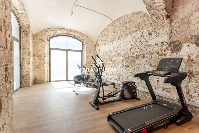 150 m² duplex with terrace and views of Sant Just in Palau Moxó, Gothic Quarter — 42