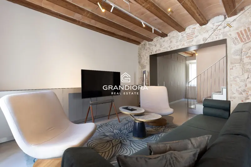 190 m² duplex with 35 m² terrace in Palau Moxó, Gothic Quarter — 9