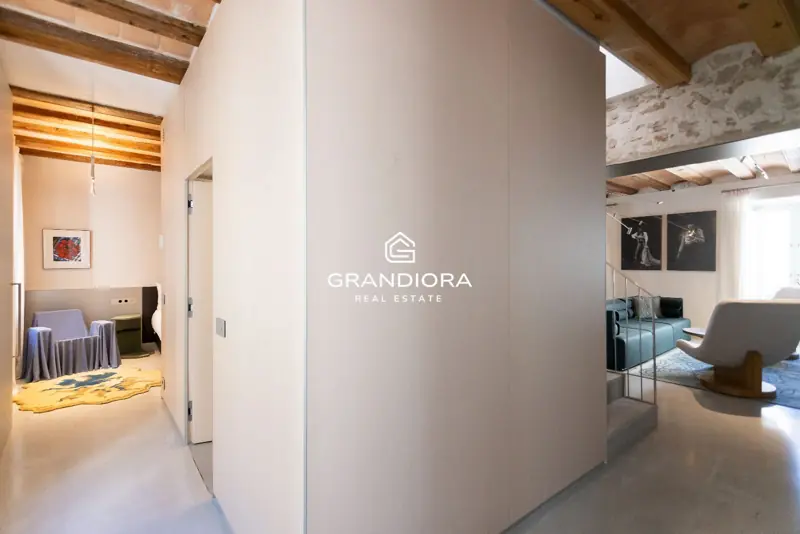 190 m² duplex with 35 m² terrace in Palau Moxó, Gothic Quarter — 13