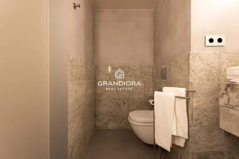 190 m² duplex with 35 m² terrace in Palau Moxó, Gothic Quarter — 18