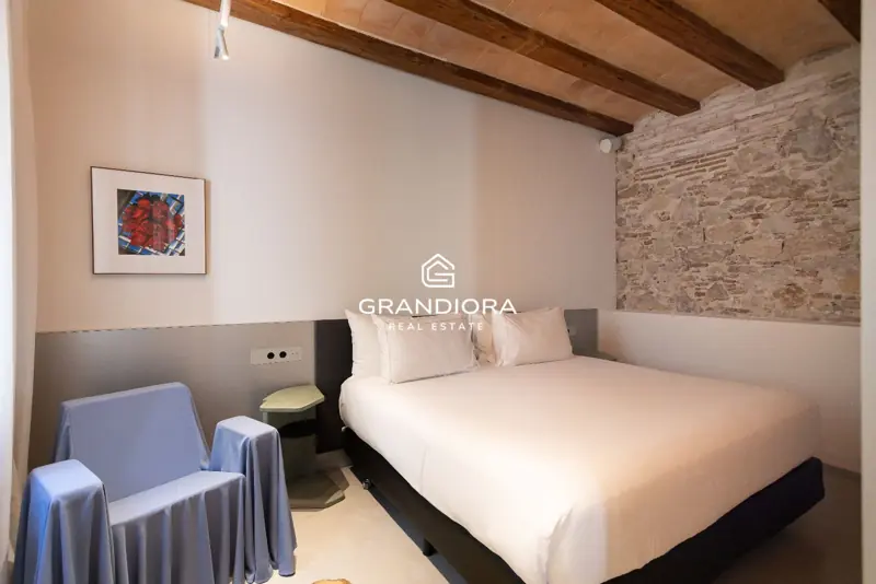 190 m² duplex with 35 m² terrace in Palau Moxó, Gothic Quarter — 19