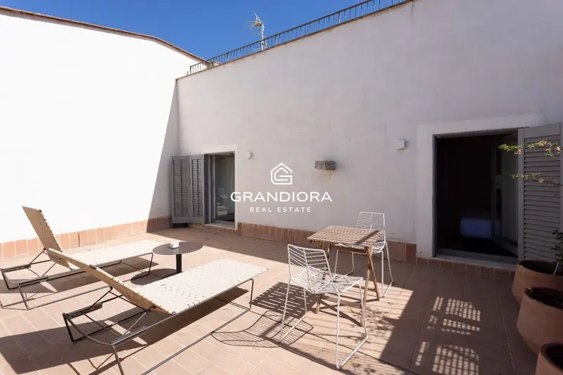 190 m² duplex with 35 m² terrace in Palau Moxó, Gothic Quarter — 31