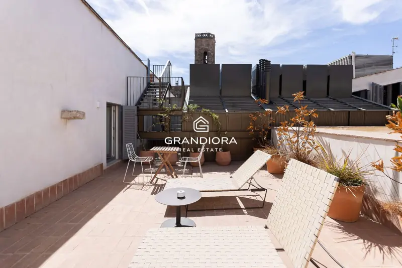 190 m² duplex with 35 m² terrace in Palau Moxó, Gothic Quarter — 37