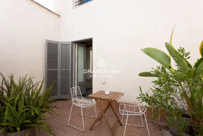 140 m² loft-style duplex with private patio in Palau Moxó, Gothic Quarter — 19