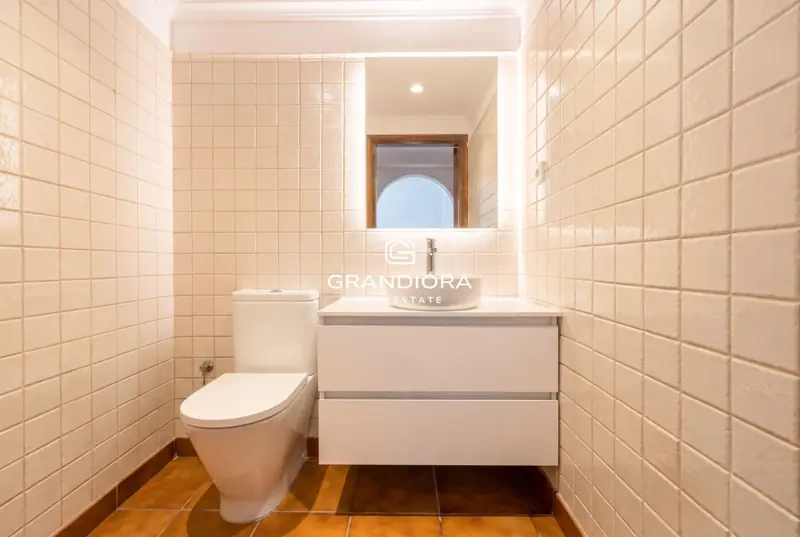 5-bedroom house at Passatge de l'Encarnació, Barcelona — 7