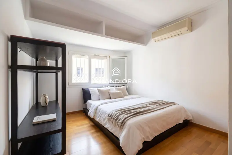 5-bedroom house at Passatge de l'Encarnació, Barcelona — 17