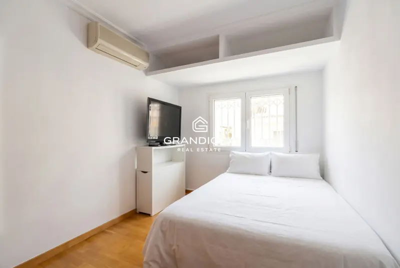 5-bedroom house at Passatge de l'Encarnació, Barcelona — 20