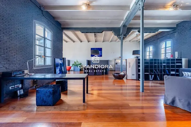 Ático loft estilo NY en el Passatge Sert, Dreta de l'Eixample