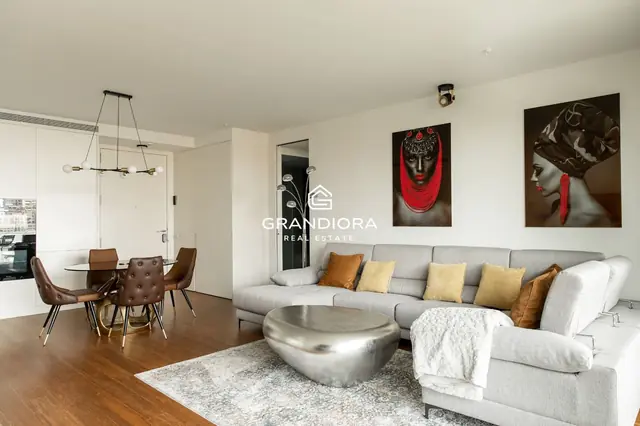 Luxury 2-bedroom apartment at Antares Barcelona